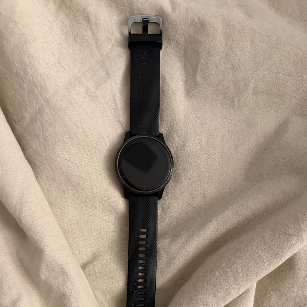 Garmin Vivoactive 4 - Picture 2 of 3